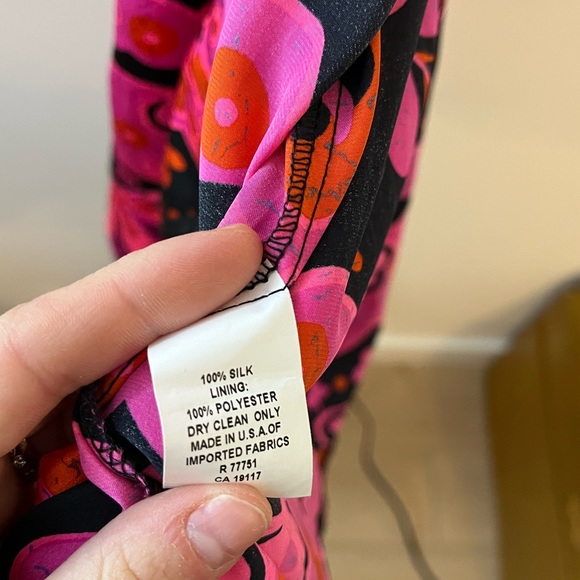 100% silk Betsey dress - Picture 3 of 4